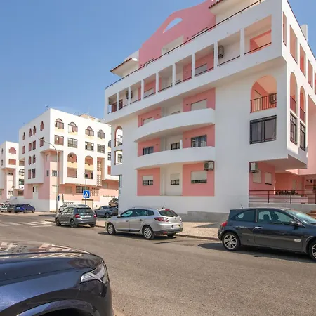 Casa Modesta * Quarteira